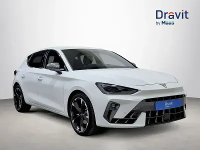 Käytetty Cupra Leon 150 HP (110 kW) 2024 Valkoinen Sedan