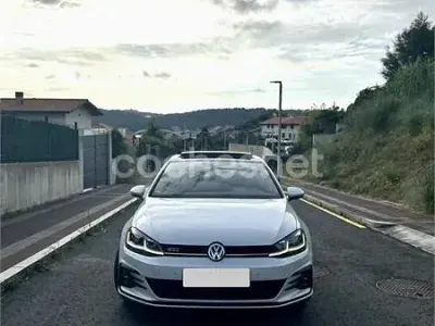 Usado VW Golf VII GTI 245 CV (180 kW) 2019 Blanco Berlina
