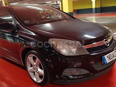 Opel Astra GTC