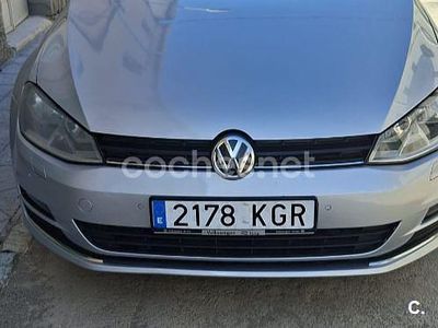 Usado VW Golf VII Advance 105 CV (77 kW) 2014 Blanco Berlina