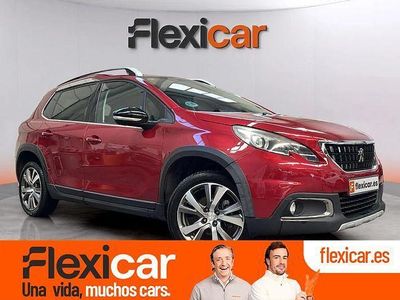 Usado Peugeot 2008 Allure 110 CV (80 kW) 2018 Rojo SUV