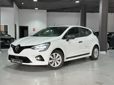 Usado Renault Clio Business 101 CV (74 kW) 2022 Blanco Utilitario