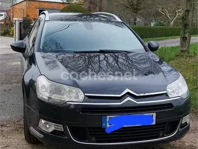 Usado Citroën C5 140 CV (102 kW) 2010 Negro Familiar