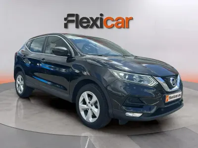 Begagnad Nissan Qashqai Acenta 116 HK (85 kW) 2018 Svart SUV