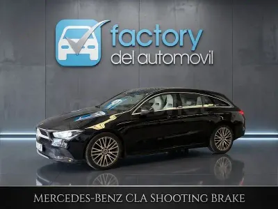 Usado Mercedes CLA200 Shooting Brake 163 CV (119 kW) 2020 Negro Familiar
