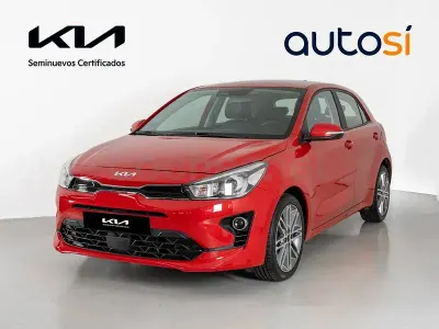 Usado Kia Rio Sport 100 CV (73 kW) 2022 Rojo Berlina