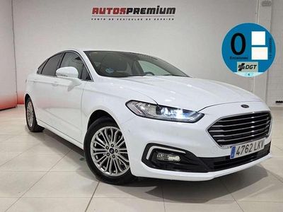Usado Ford Mondeo Titanium 186 CV (136 kW) 2021 Blanco Berlina