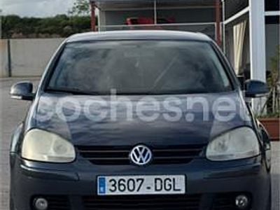 Usado VW Golf IV Trendline 115 CV (84 kW) 2005 Azul Berlina