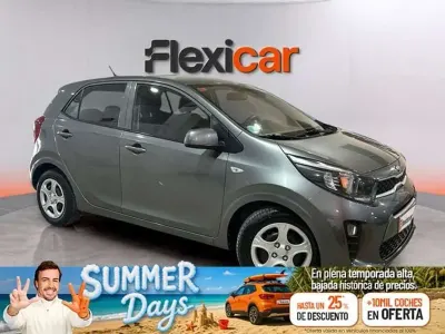 Usado Kia Picanto 67 CV (49 kW) 2021 Gris Utilitario