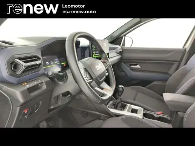 Usado Dacia Duster Journey 130 CV (95 kW) 2025 Marrón SUV