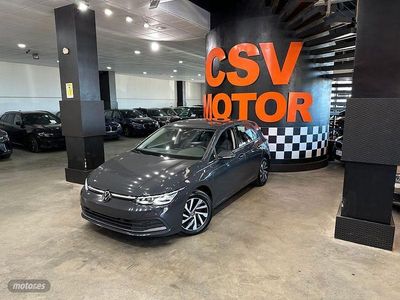 Gris Usado 2022 VW Golf Berlina | 20.850 € (Buen precio)