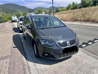 Usado Seat Alhambra 150 CV (110 kW) 2019 Gris / plata Monovolumen