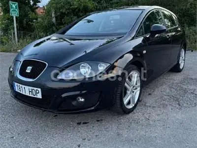 Usado Seat Leon Copa 105 CV (77 kW) 2011 Negro Utilitario