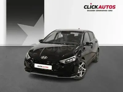 Usado Hyundai i20 100 CV (73 kW) 2025 Negro Utilitario