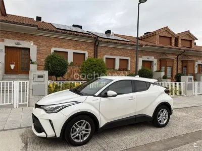 Usado Toyota C-HR Active 122 CV (89 kW) 2021 Blanco SUV