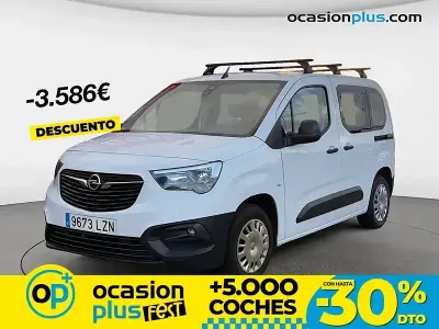 Usado Opel Combo Edition 102 CV (75 kW) 2022 Blanco Monovolumen