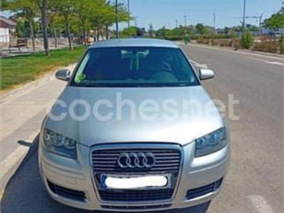 Usado Audi A3 Ambiente 105 CV (77 kW) 2005 Gris / plata Berlina