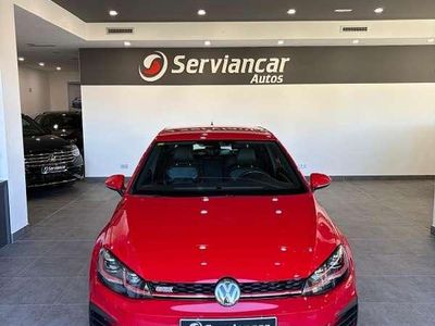 Usado VW Golf VII GTI 245 CV (180 kW) 2018 Rojo Utilitario