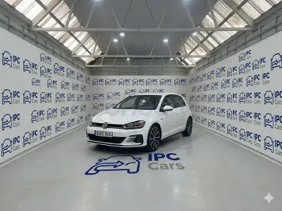 Usado VW Golf VII GTI 245 CV (180 kW) 2019 Blanco Berlina