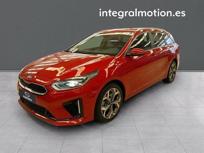 Usado Kia Ceed 141 CV (103 kW) 2022 Rojo Utilitario