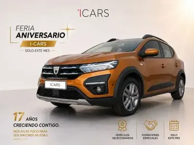 Usado Dacia Sandero Comfort 91 CV (66 kW) 2021 Naranja Berlina