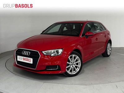 Usado Audi A3 116 CV (85 kW) 2017 Rojo Berlina