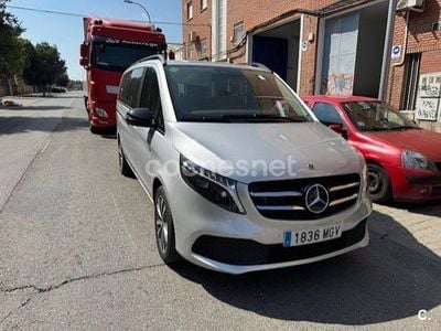 Mercedes V250