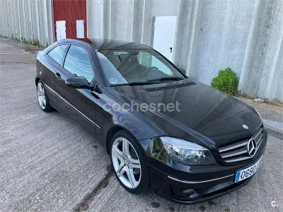 Käytetty Mercedes CLC200 Style 122 HP (89 kW) 2010 Musta Viistoperä