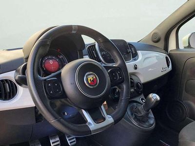 Usado Abarth 595 145 CV (106 kW) 2021 Blanco Utilitario