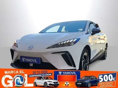 Usado MG MG4 EV Luxury 150 kW (204 CV) 2023 Blanco Utilitario