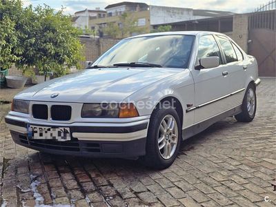 Usado BMW 316 100 CV (73 kW) 1996 Blanco Berlina