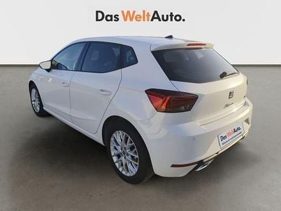 Usado Seat Ibiza FR 115 CV (84 kW) 2025 Blanco Utilitario