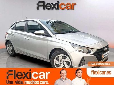 Usado Hyundai i20 84 CV (61 kW) 2022 Gris Utilitario
