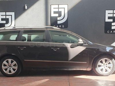 Usado VW Passat Sportline 150 CV (110 kW) 2007 Negro Familiar