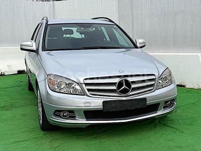 Usado Mercedes C220 Elegance 170 CV (125 kW) 2008 Gris / plata Familiar