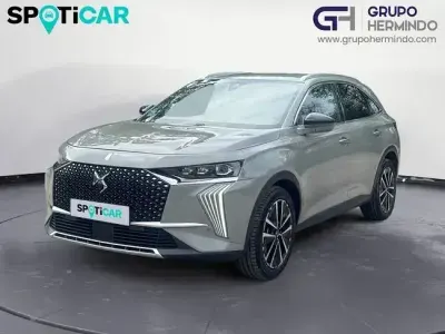Usado DS Automobiles DS7 Crossback Rivoli 130 CV (95 kW) 2023 Gris SUV