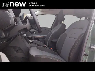 Usado Dacia Jogger Extreme 140 CV (102 kW) 2026 Verde Monovolumen