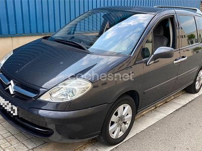 Citroën C8