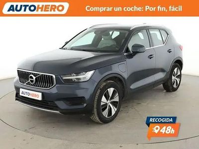 Begagnad Volvo XC40 Inscription 211 HK (155 kW) 2021 Blå SUV