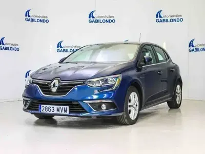 Begagnad Renault Mégane Business 115 HK (84 kW) 2019 Blå