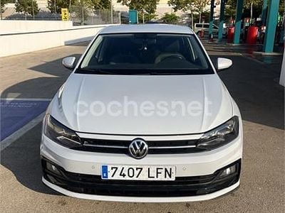 Gris / plata Usado 2020 VW Polo R-line Berlina | 18.900 €