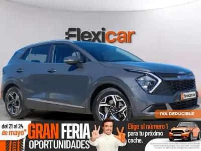 Usado Kia Sportage 136 CV (100 kW) 2023 Gris SUV