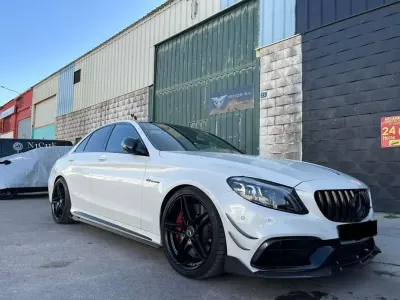 Käytetty Mercedes C63 AMG AMG 510 HP (375 kW) 2019 Valkoinen Sedan