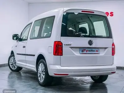 Usado VW Caddy 102 CV (75 kW) 2019 Blanco Monovolumen