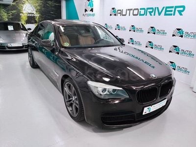 Usado BMW 740 M Sport 306 CV (225 kW) 2012 Negro Berlina