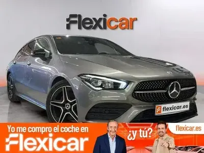 Usado Mercedes CLA200 Shooting Brake 163 CV (119 kW) 2021 Gris Familiar