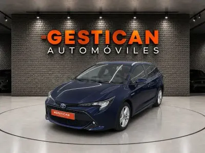 Usado Toyota Corolla Active 122 CV (89 kW) 2022 Azul Familiar
