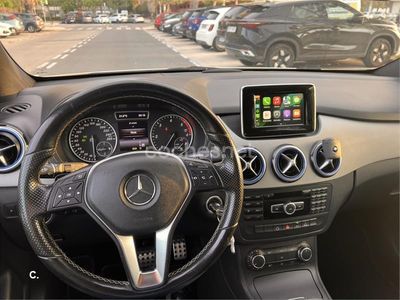 Mercedes B200