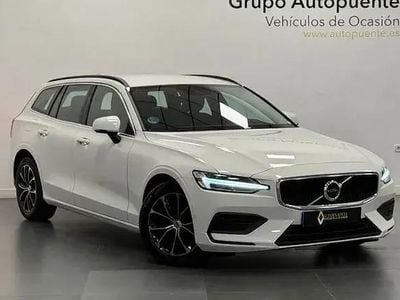 Usado Volvo V60 Momentum 197 HP (144 kW) 2021 Branco Carrinha