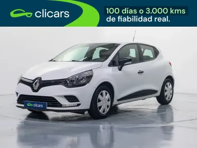 Usado Renault Clio IV Life 75 CV (55 kW) 2017 Blanco Berlina